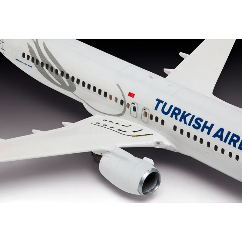 Product image 2: Revell Boeing 737-800 Turkish Airlines Airplane 1:144