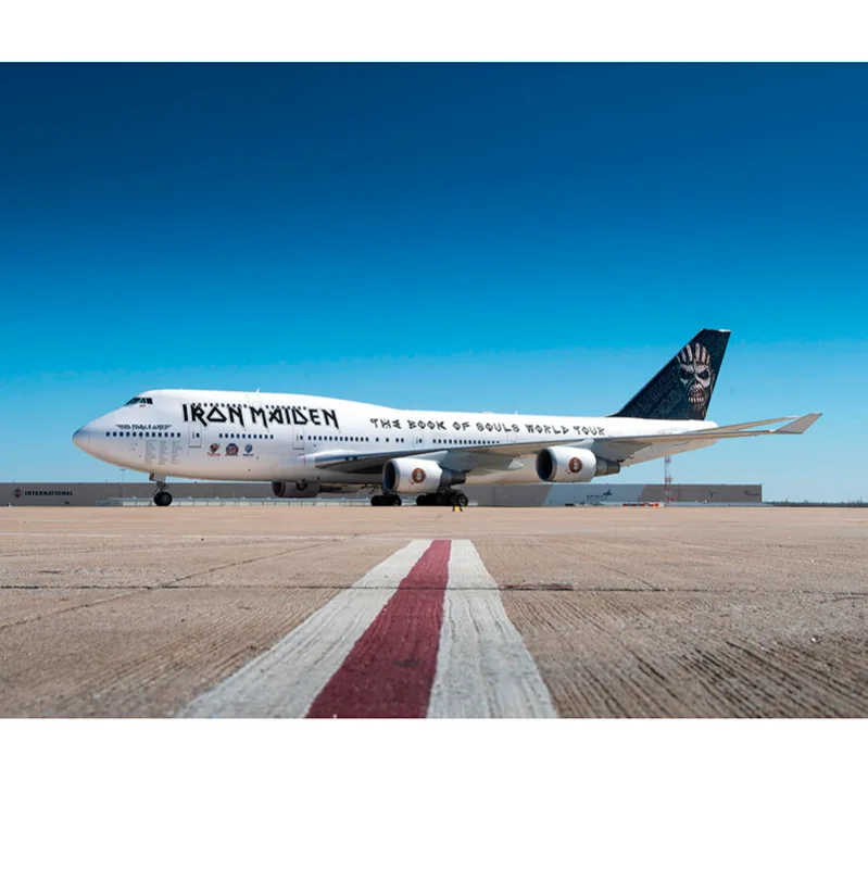 Product image 2: Revell Boeing 747-400 Iron Maiden "Ed Force One" Airplane 1:144