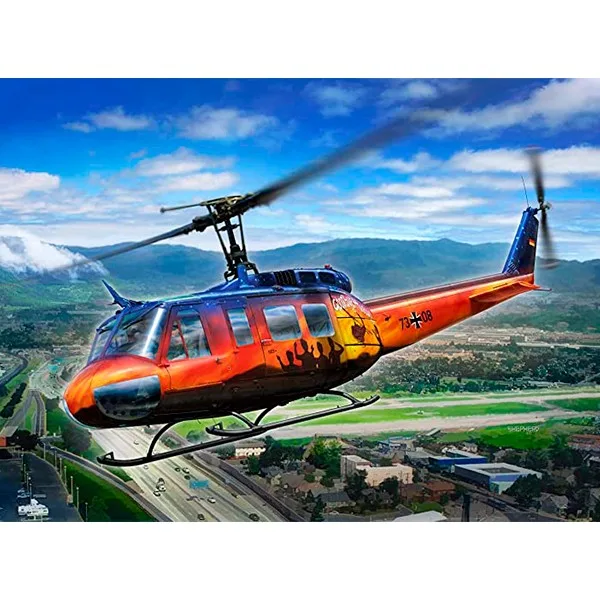 Revell Modello di elicottero Bell UH-1D Goodbye Huey 1:32