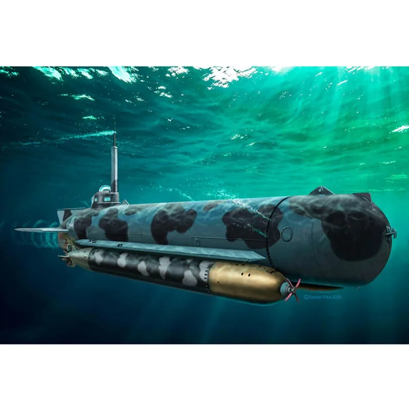Product image 2: Revell German Submarine Type Molch 1:72