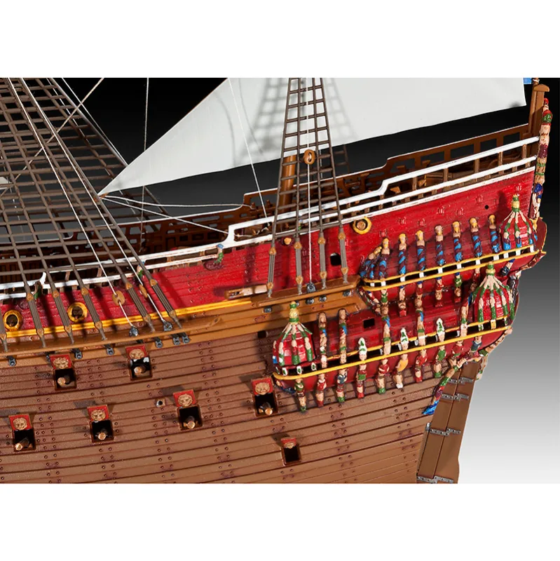 Product image 4: Revell Ship Swedish Regal Ship VASA 1:150