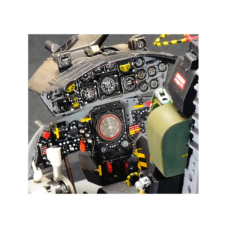 Immagine del prodotto 2: Italeri Cabina F-104G Cockpit 1:12