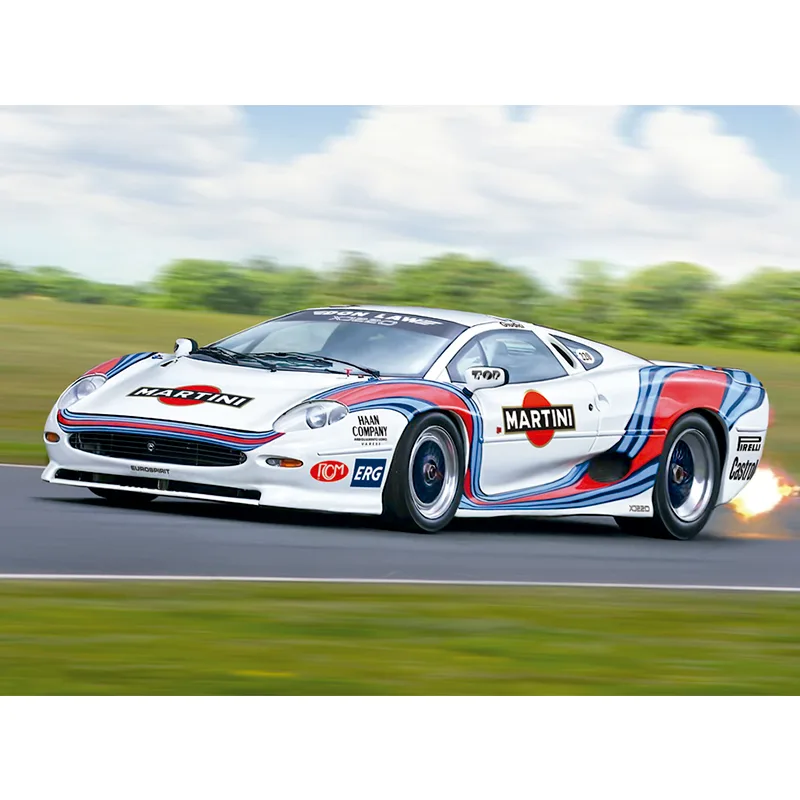 Italeri Jaguar XJ 220 Racing Car 1:24