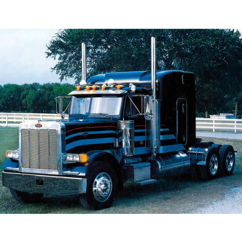 Product image 2: Italeri Classic Peterbilt 378 Long Hauler Truck 1:24