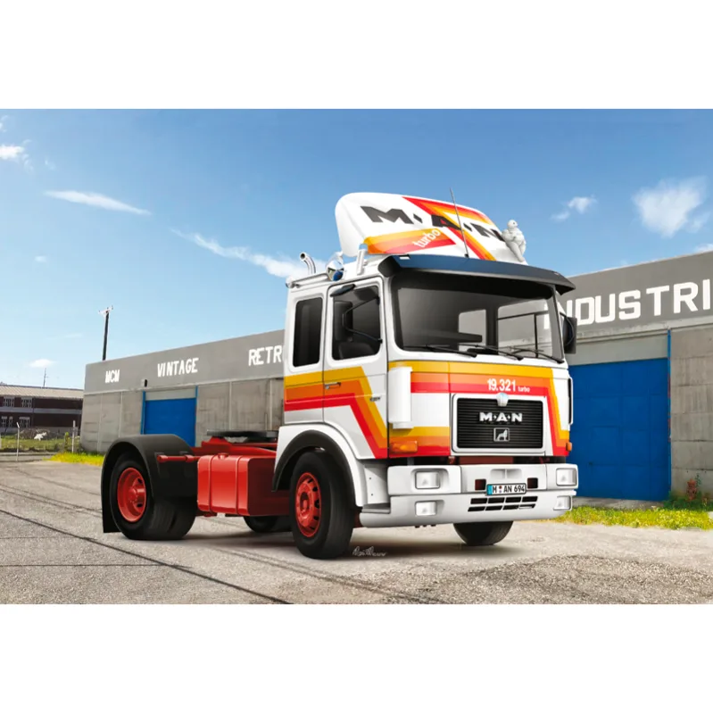 Product image 2: Italeri MAN 19.321 4x2 Truck 1:24