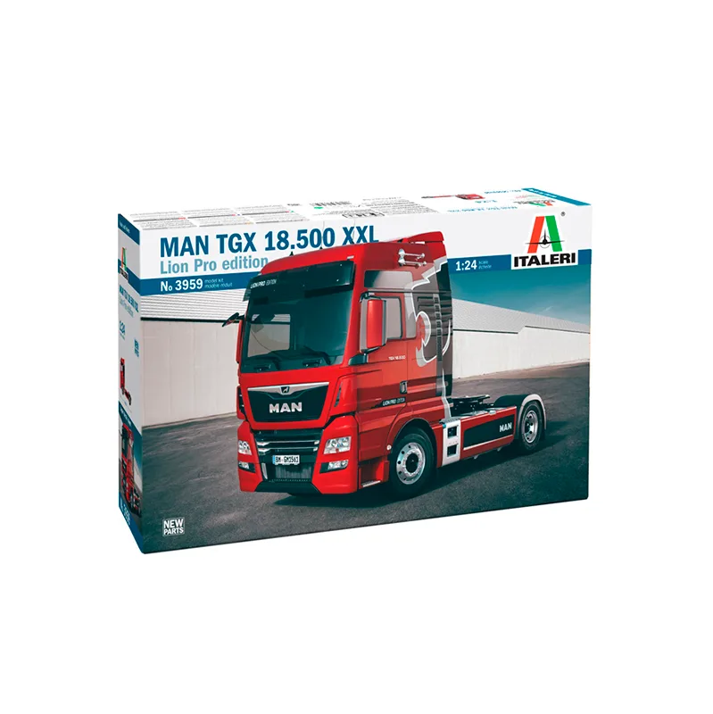 Product image 2: Italeri MAN TGX XXL D38 Truck 1:24
