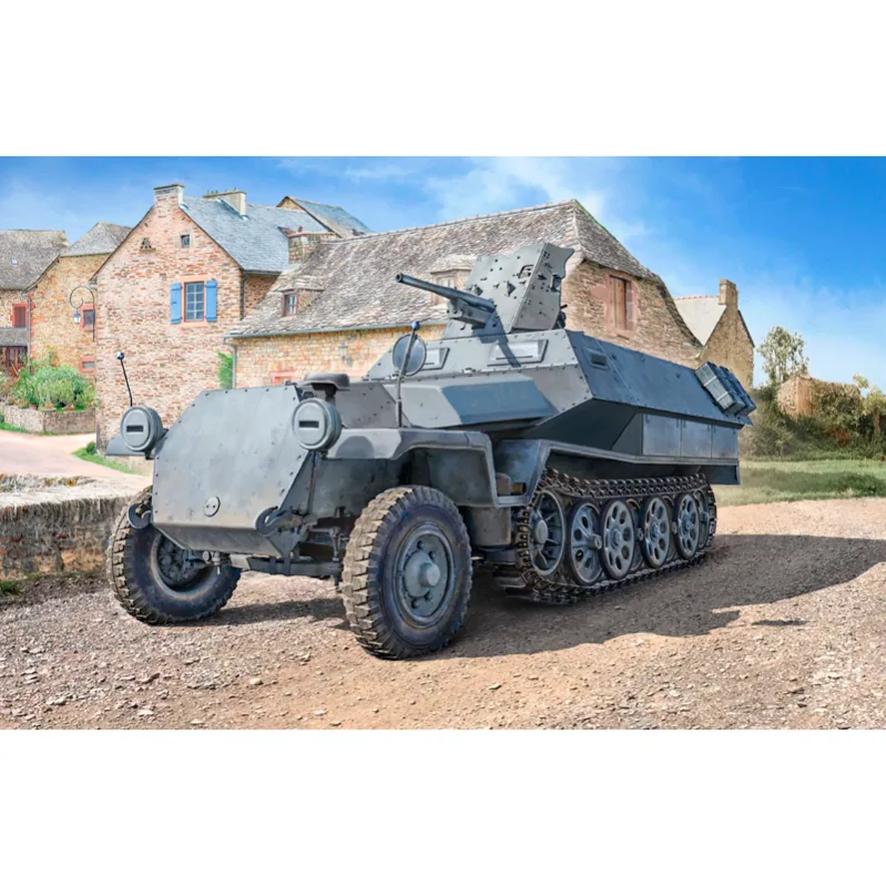 Product image 2: Italeri Military Vehicle Sd.Kfz. 251 /10 3,7cm PaK 1:72
