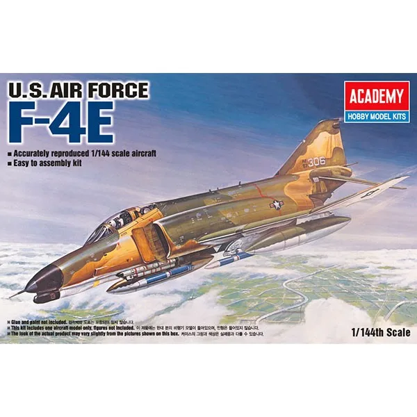 Academy Aereo F-4E 1/144