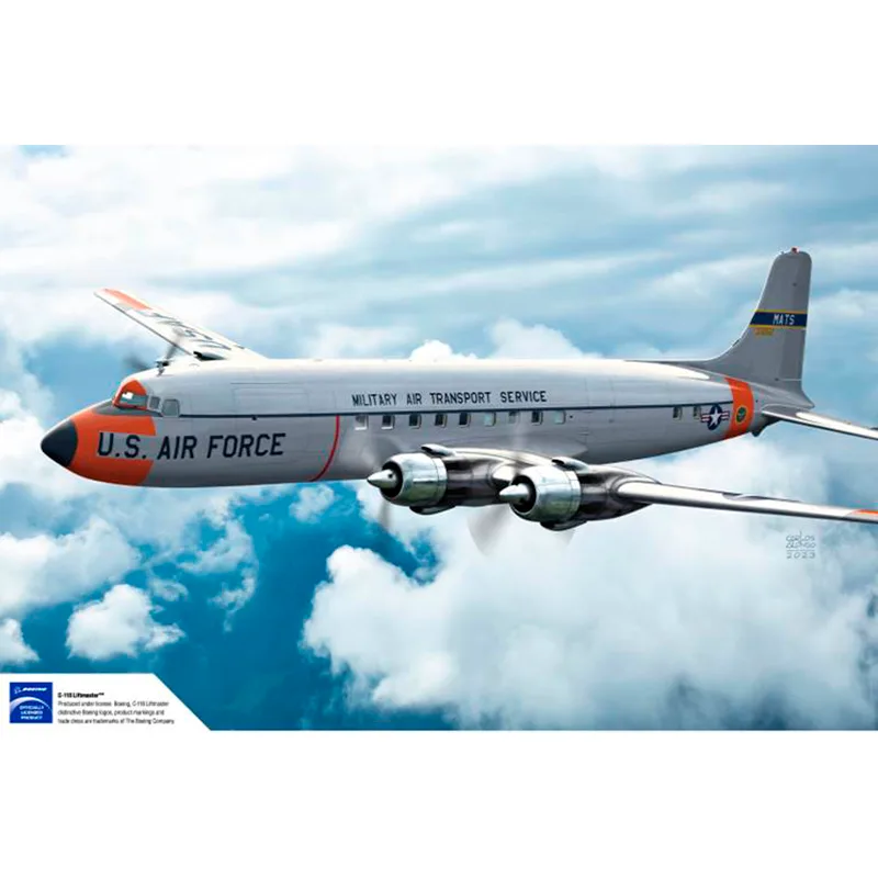 Academy Avión USAF C-118 Liftmaster 1/144