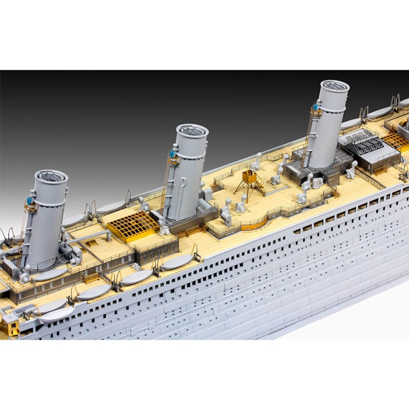 Immagine del prodotto 3: Revell Nave Titanic "Platinum Edition" 1:400