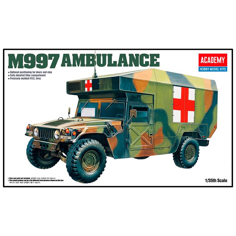 Academy Veicolo M997 Maxi Ambulance [Reproduction] 1/35
