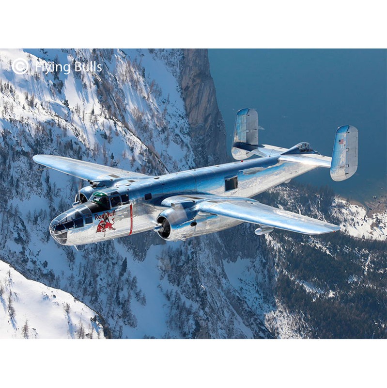 Imagen del producto 3: Revell Gift Set Avión B-25J Mitchell: Flying Bulls 1:48
