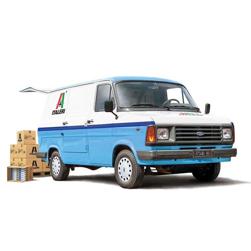 Italeri Ford Transit Van Italeri 1:24