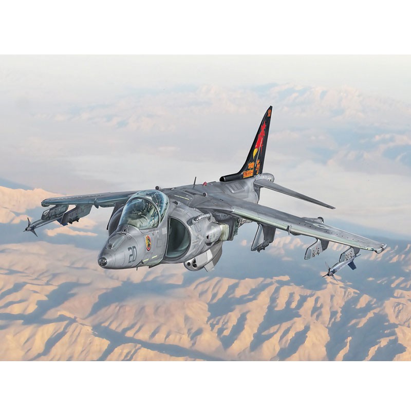 Italeri Aereo AV8B Harrier II 1:72